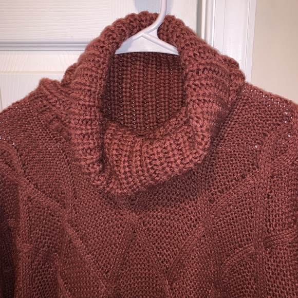 Poncho sweater - Picture 4 of 6